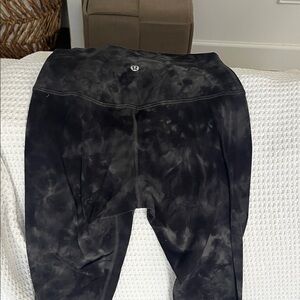Lululemon Athletica Black Tie-Dye Leggings
